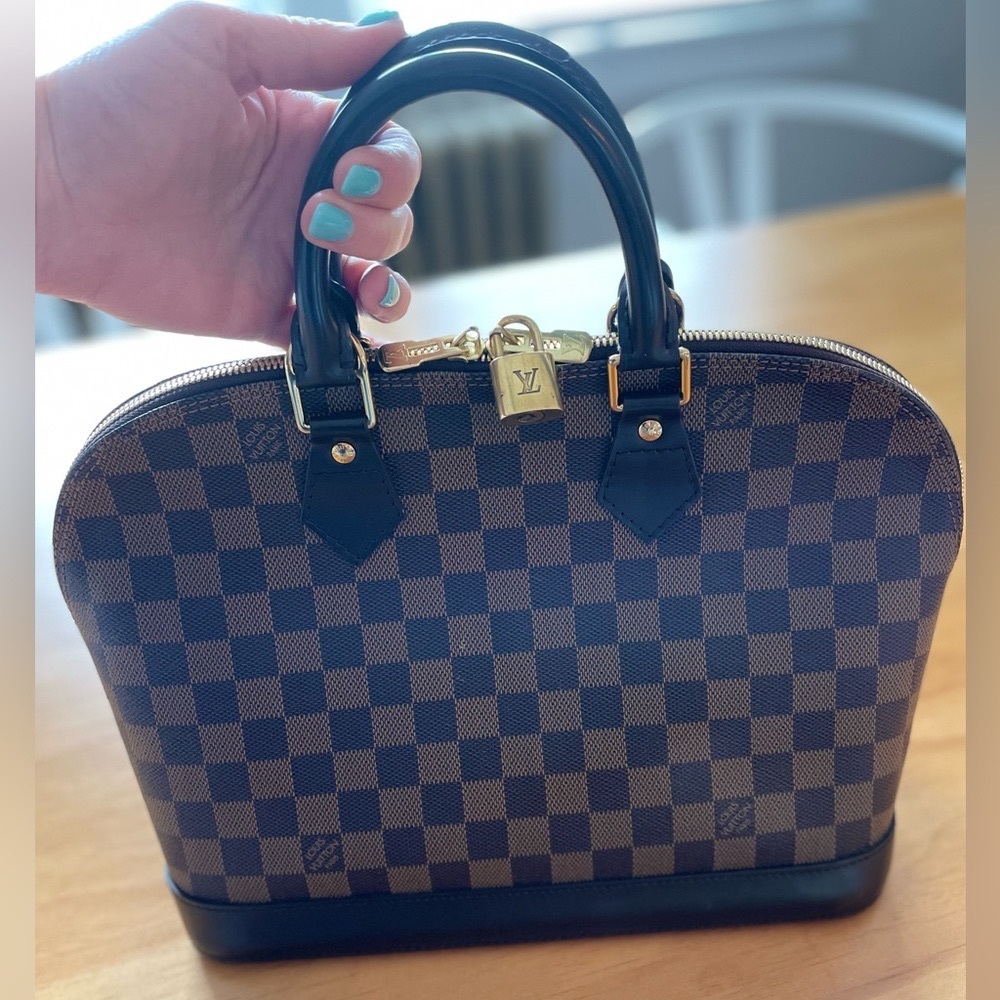 Louis Vuitton Damier Ebene Alma PM